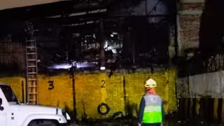Debido al incendio más de 100 personas tuvieron que ser desalojadas de sus domicilios. Foto: @SGIRPC_CDMX