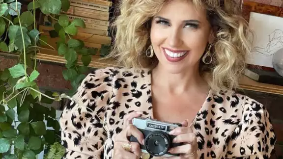 La conductora de televisión se fotografió con parte de la tripulación del avión al llegar a Cancún y lo compartió en Instagram La conductora de televisión se fotografió con parte de la tripulación del avión al llegar a Cancún y lo compartió en Instagram