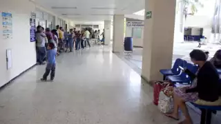 Niño de 4 años confunde suero con herbicida y resulta intoxicado en Oxkutzcab