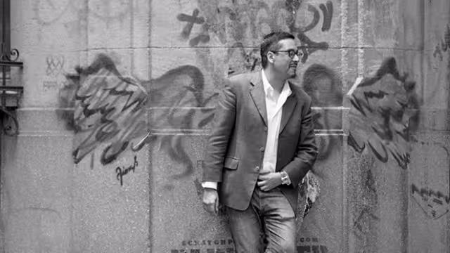 Al autobiógrafo ya no le interesa ser comprendido o aceptado, o como tradicionalmente pasaba, perdonado.