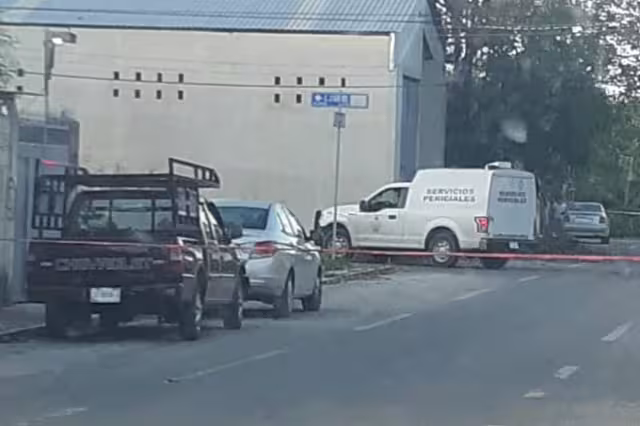 Los cuerpos fueron trasladados al Servicio Médico Forense (Semefo) para la necropsia de ley correspondiente. Foto: Por Esto!