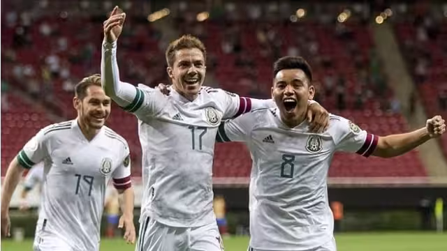 Sebastián Córdoba anotó el tercer gol del encuentro con Costa Rica