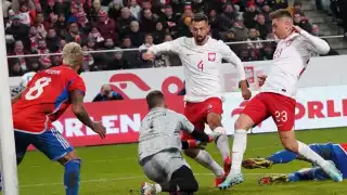 Sin mucho brillo, Polonia superó a Chile en un juego amistoso tedioso marcado por la ausencia de Robert Lewandowski