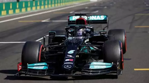 Lewis Hamilton se quedó con la pole en el Gran Premio de Hungría Lewis Hamilton se quedó con la pole en el Gran Premio de Hungría