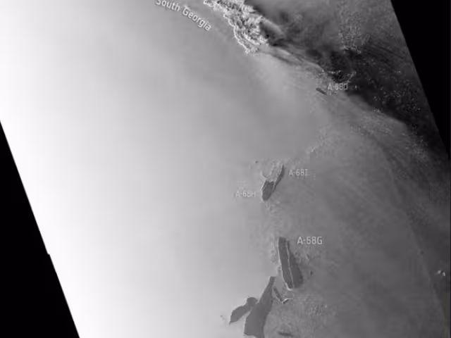 El iceberg A-68A, considerado uno de los más grandes de toda la historia