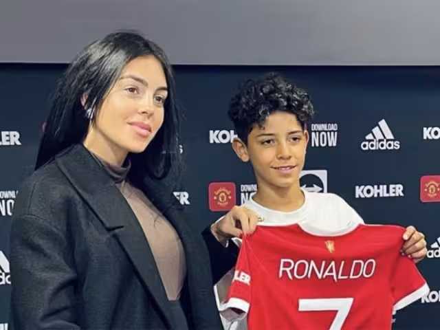 Los “Red Devils” fichan al hijo del seleccionado luso; jugará en las categorías inferiores del equipo