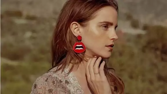 Emma Watson ha protagonizado 24 películas Emma Watson ha protagonizado 24 películas