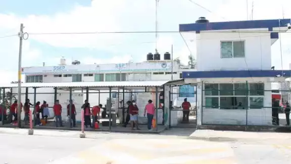 El detenido agresdió a su mujer en Año Nuevo, y huyó de su casa para no seguir recibiendo golpes en Chetumal El detenido agresdió a su mujer en Año Nuevo, y huyó de su casa para no seguir recibiendo golpes en Chetumal