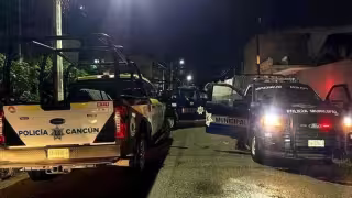 Madrugada violenta en Cancún: Atacaron a balazos a una mujer en la SM 64