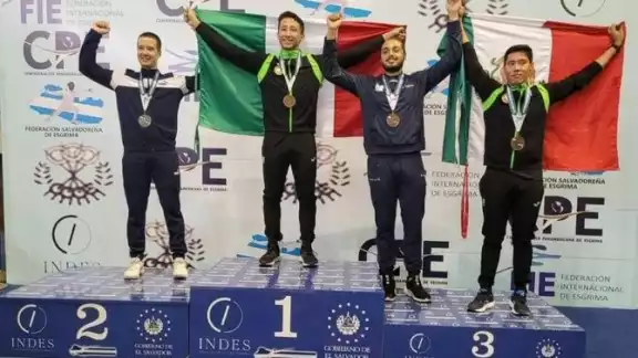Leandro Sauri ganó el primer lugar en Espada Varónil del campeonato de Esgrima. Foto: Cortesía Leandro Sauri ganó el primer lugar en Espada Varónil del campeonato de Esgrima. Foto: Cortesía