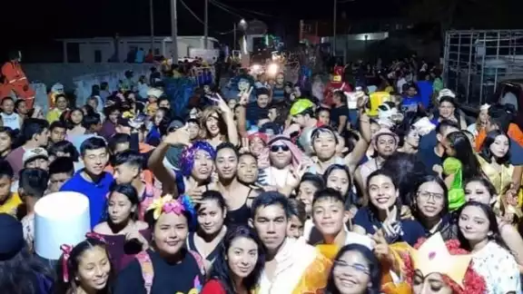 El Carnaval de Sabancuy mejora económicamente al pueblo El Carnaval de Sabancuy mejora económicamente al pueblo