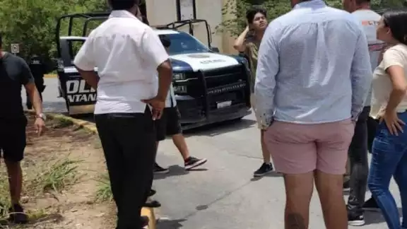 Socios de la plataforma llegaron al lugar para protegerla Socios de la plataforma llegaron al lugar para protegerla