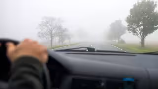 Protección Civil alerta por bancos de niebla en carreteras de Quintana Roo, ¿cuáles son las recomendaciones?