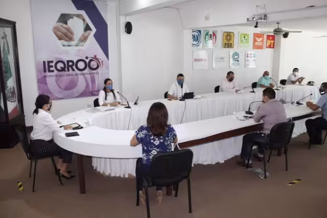 Mesa directiva del IEQROO