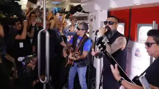 Panteón Rococó dio un concierto gratis