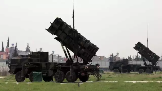 Berlín proporcionará a Ucrania un sistema de defensa aérea Patriot en medio de la intensificación de los ataques rusos