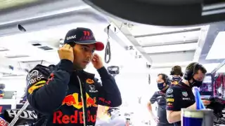 El mexicano podría arrancar en lo más alto la temporada 2021 de la F1