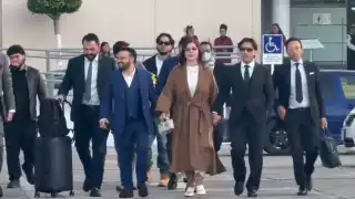 Christian Nodal y sus padres no son vinculados a proceso tras demanda de Universal Music por falsificación