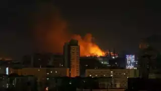 Kiev vivió una noche llena de enfrentamientos por tierra. los rusos no pudieron tomar la capital. Foto: Captura de pantalla
