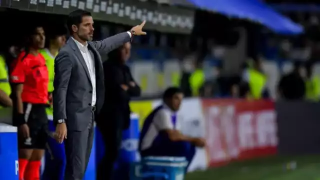 Gago es recriminado en redes sociales