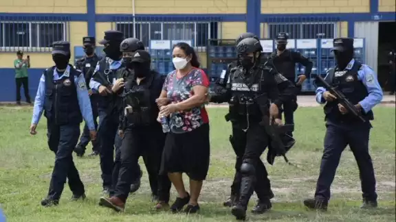 Durante el operativo de captura se derivó un “intenso enfrentamiento” Durante el operativo de captura se derivó un “intenso enfrentamiento”