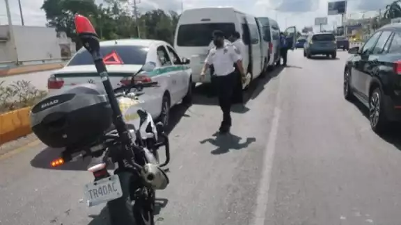 Reportan accidente vehicular múltiple en el Boulevard Luis Donaldo Colosio