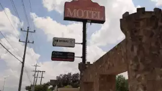 Encuentran restos humanos junto a hotel Nueva Castilla, donde apareció Debanhi Escobar