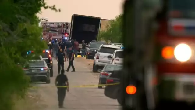 En el lugar aún trabajan elementos de emergencia. Foto: Especial