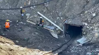 Los trabajos de rescate de los 10 mineros continuarán