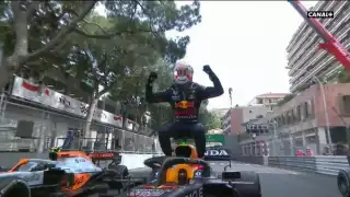 Verstappen ya se puso como líder, al ser  la decimosegunda victoria de F1 para el piloto neerlandés