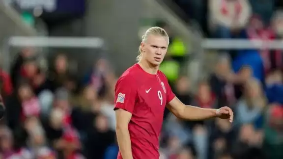 Haaland podría debutar en Mundial hasta 2026 Haaland podría debutar en Mundial hasta 2026