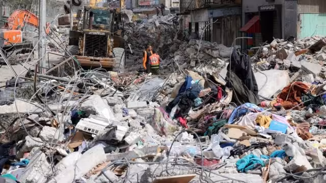 Según informaron diarios de esta región, como Haaretz, el líder no se encontraba en su casa en el momento del ataque