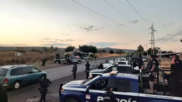 Elementos de Seguridad Pública desplegaron un operativo para dar con los responsables. Foto: SSP Michoacán