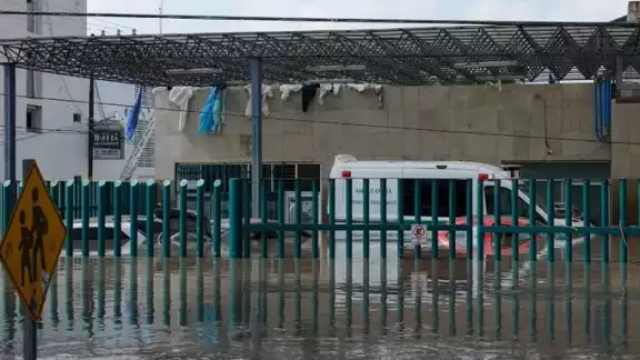 Las autoridades piden a la población que dejen sus hogares por seguridad Las autoridades piden a la población que dejen sus hogares por seguridad