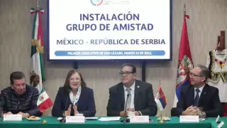 Durante la sesión estuvo presente el embajador de Rusia en México, Viktor Koronelli. Foto: Cuartoscuro