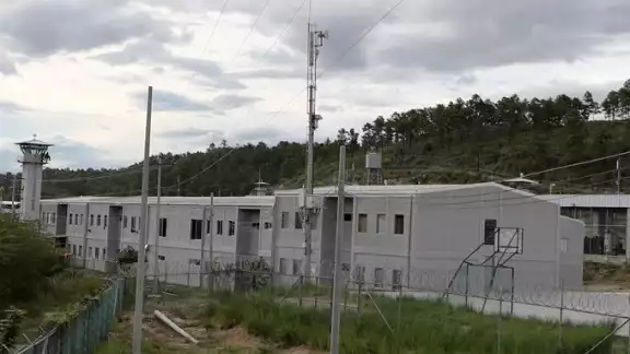 Al menos cuatro muertos y 11 heridos en una riña en una cárcel de Honduras