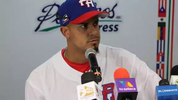 Jugó en las Grandes Ligas de Béisbol para los Orioles de Baltimore y Nacionales de Washington Jugó en las Grandes Ligas de Béisbol para los Orioles de Baltimore y Nacionales de Washington