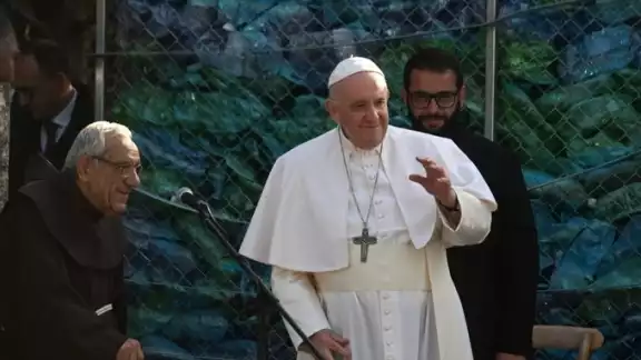 Durante su visita en Malta, el papa habló sobre reconocer las dificultades de los migrante. Foto: EFE