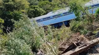 Sheinbaum Pardo anuncia cambio de trazo en “Las Orejas de Conejo” tras descarrilamiento del Tren Interoceánico