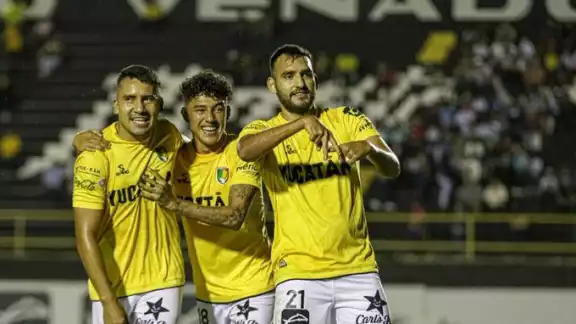Mérida recibe a la UDG en el inicio de la Fiesta Grande Mérida recibe a la UDG en el inicio de la Fiesta Grande