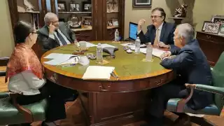 Marcelo Ebrard también estuvo presente en la conversación