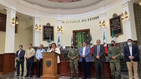 La gobernadora de Chihuahua, Maru Campos, condenó los asesinatos de los dos sacerdotes jesuitas. Foto: @MaruCampos_G La gobernadora de Chihuahua, Maru Campos, condenó los asesinatos de los dos sacerdotes jesuitas. Foto: @MaruCampos_G