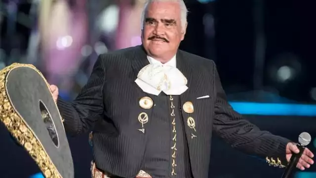 El fallecido cantante siempre quiso ver unidos a sus hijos, ahora pelean por la herencia