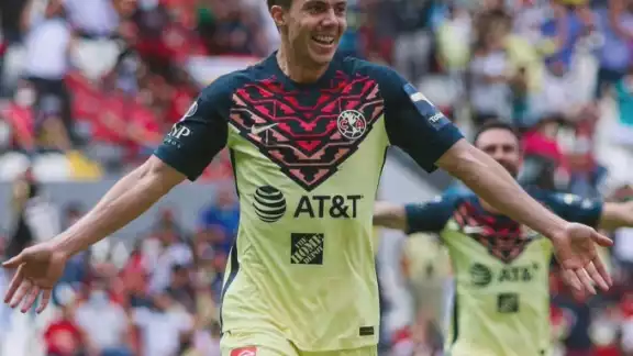 Sebastián Córdova marcó el gol del triunfo