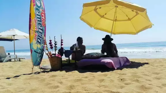 Las playas de Zipolite continuarán abiertas durante el puente del Día de la Constitución