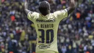 El ecuatoriano regresa al primer equipo tras la lesión de Leo Suárez