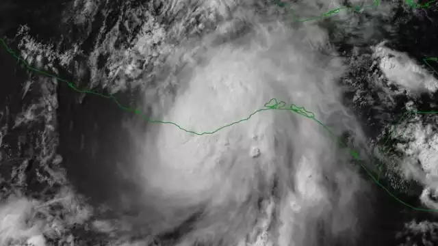 El Huracán Agatha tocó tierra a las 15:50 horas apróximadamente. Foto: Sky Storm