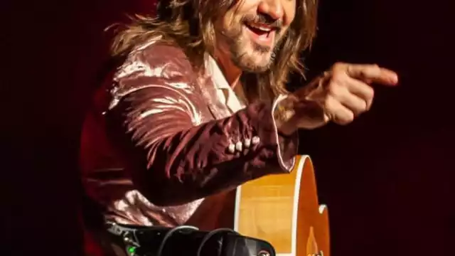 El intérprete de 'La camisa negra' será el primer artista en presentar en Xmatkuil este 2022