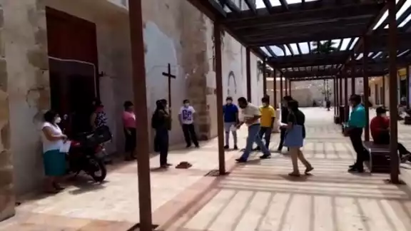 Se contemplan viacrucis presenciales en Santa Ana, San Román y el convento de los San Franciscanos Se contemplan viacrucis presenciales en Santa Ana, San Román y el convento de los San Franciscanos