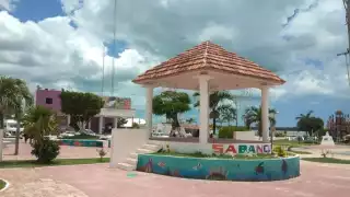 A la baja visita de turistas a Sabancuy, Campeche